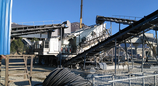 Liming Portable Crusher Manufacturer in Coal Mining & Ore and rock Crushing Industry - Mobiele breker: afbeelding 4 Liming Portable Crusher Manufacturer in Coal Mining & Ore and rock Crushing Industry - Mobiele breker: afbeelding 4