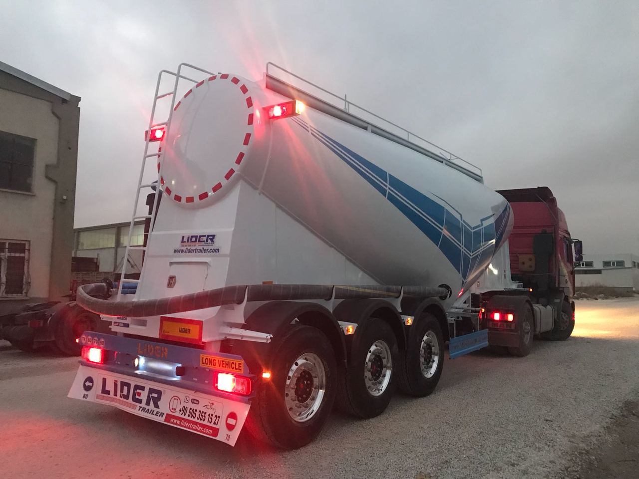 Nieuw Tankoplegger voor het vervoer van cement LIDER 2025  MODEL NEW CEMENT TANKER: afbeelding 7