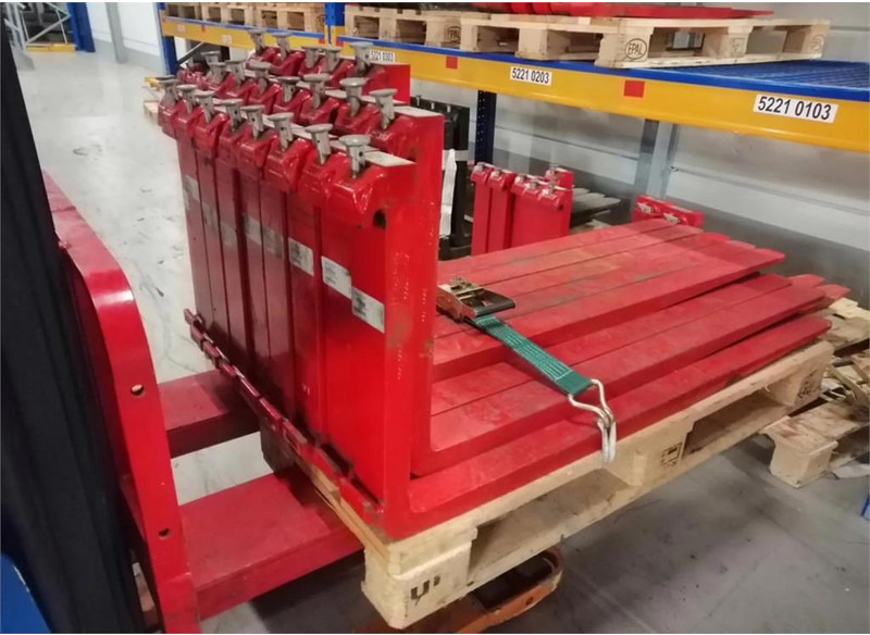 Hook ON FORKS NEW 1200X80X40 - Vorken voor Intern transport: afbeelding 5 Hook ON FORKS NEW 1200X80X40 - Vorken voor Intern transport: afbeelding 5
