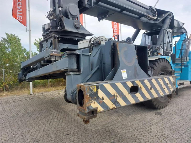 Reach stacker KONECRANES SMV 4531 CB5: afbeelding 10 Reach stacker KONECRANES SMV 4531 CB5: afbeelding 10