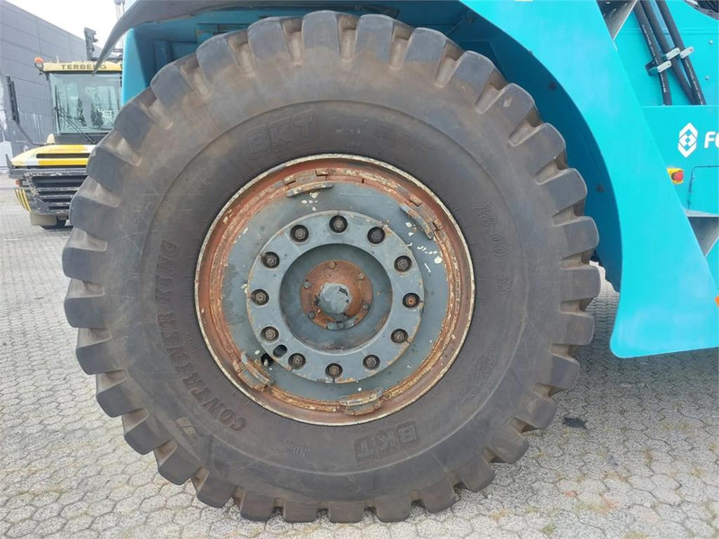 Reach stacker KONECRANES SMV 4531 CB5: afbeelding 15 Reach stacker KONECRANES SMV 4531 CB5: afbeelding 15