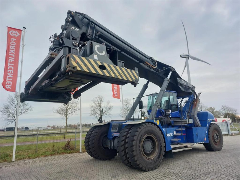 KONECRANES SMV 4531 CC5 - Reach stacker: afbeelding 4 KONECRANES SMV 4531 CC5 - Reach stacker: afbeelding 4