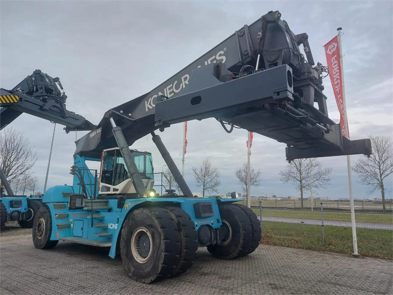 KONECRANES SMV 4531 TC5 - Reach stacker: afbeelding 4 KONECRANES SMV 4531 TC5 - Reach stacker: afbeelding 4
