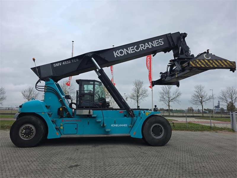 KONECRANES SMV 4532 TC5 - Reach stacker: afbeelding 1 KONECRANES SMV 4532 TC5 - Reach stacker: afbeelding 1