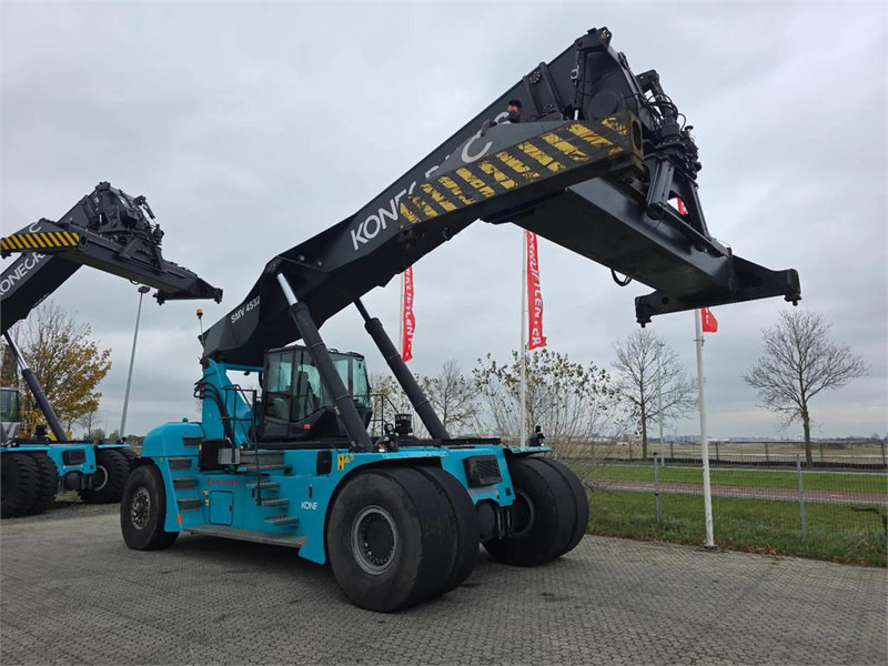 KONECRANES SMV 4532 TC5 - Reach stacker: afbeelding 3 KONECRANES SMV 4532 TC5 - Reach stacker: afbeelding 3