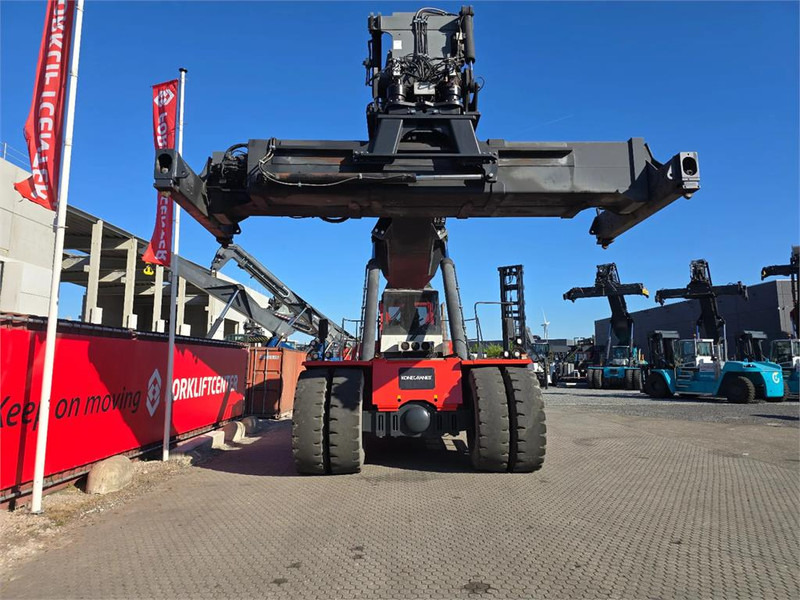 KONECRANES SMV 4535 TB5 - Reach stacker: afbeelding 5 KONECRANES SMV 4535 TB5 - Reach stacker: afbeelding 5