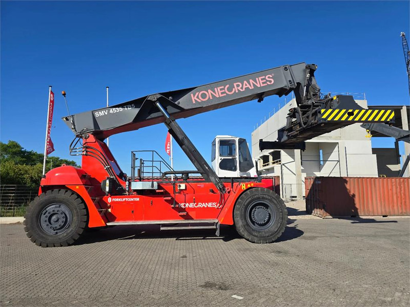 KONECRANES SMV 4535 TB5 - Reach stacker: afbeelding 1 KONECRANES SMV 4535 TB5 - Reach stacker: afbeelding 1