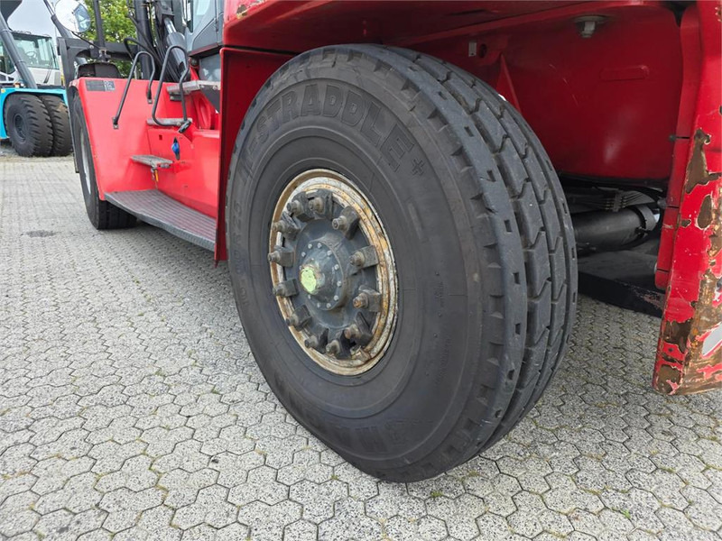 Diesel heftruck Kalmar DCG330-12: afbeelding 19