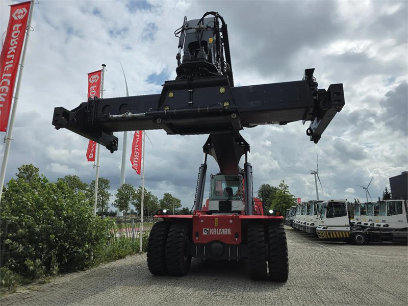 Reach stacker Kalmar DRU450-62S5: afbeelding 10 Reach stacker Kalmar DRU450-62S5: afbeelding 10