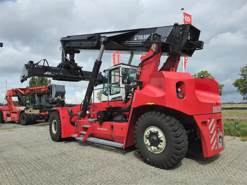 Reach stacker Kalmar DRU450-62S5: afbeelding 12 Reach stacker Kalmar DRU450-62S5: afbeelding 12