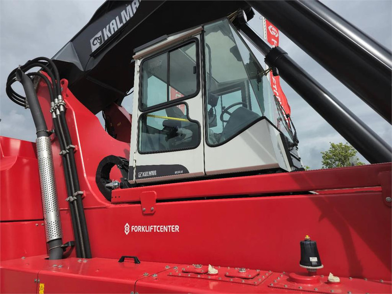 Reach stacker Kalmar DRU450-62S5: afbeelding 8 Reach stacker Kalmar DRU450-62S5: afbeelding 8