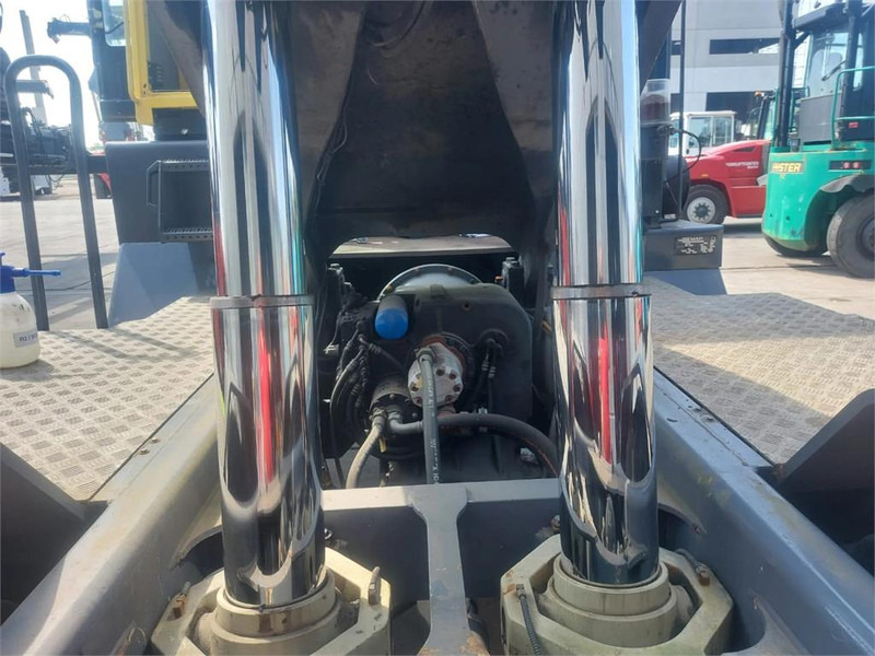 Terminal trekker Mafi MT45R 4x4: afbeelding 10 Terminal trekker Mafi MT45R 4x4: afbeelding 10