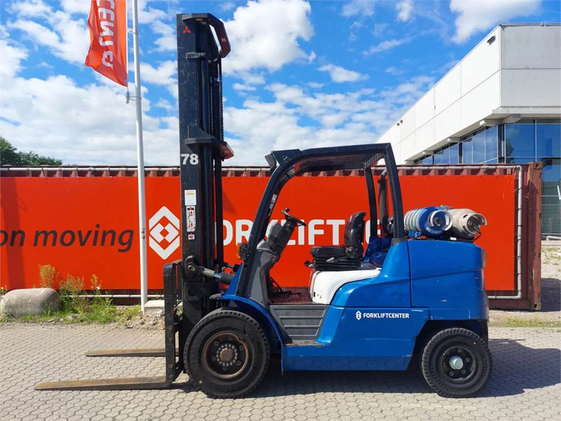 Mitsubishi FG50CN - LPG heftruck: afbeelding 2 Mitsubishi FG50CN - LPG heftruck: afbeelding 2