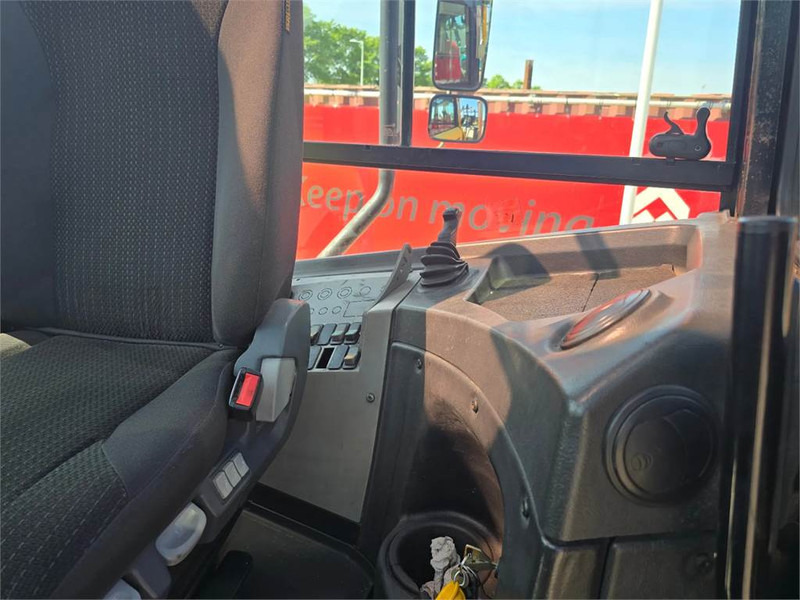 Terminal trekker Terberg RT223 4x4: afbeelding 20 Terminal trekker Terberg RT223 4x4: afbeelding 20