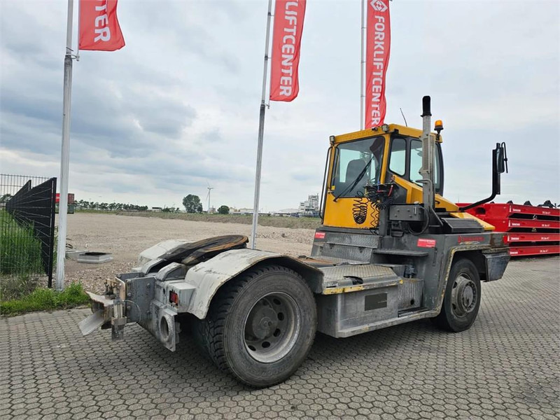 Terberg RT282 4x4 - Terminal trekker: afbeelding 5 Terberg RT282 4x4 - Terminal trekker: afbeelding 5