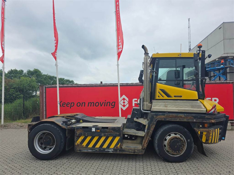 Terberg RT283 4x4 - Terminal trekker: afbeelding 3 Terberg RT283 4x4 - Terminal trekker: afbeelding 3
