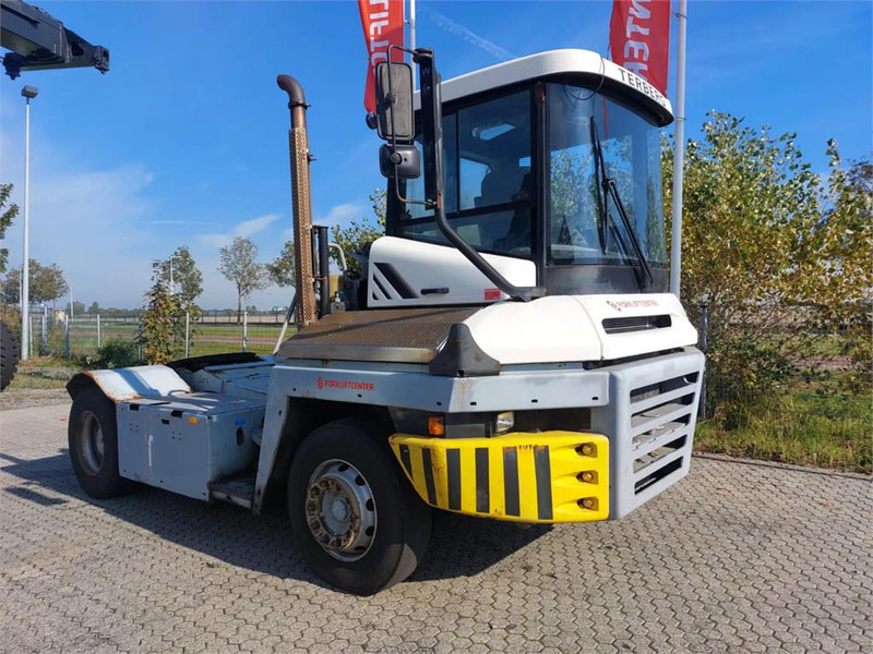 Terberg TT223 - Terminal trekker: afbeelding 1 Terberg TT223 - Terminal trekker: afbeelding 1