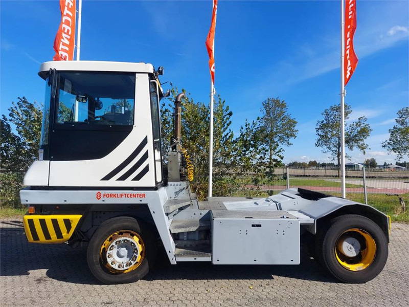 Terberg TT223 - Terminal trekker: afbeelding 4 Terberg TT223 - Terminal trekker: afbeelding 4