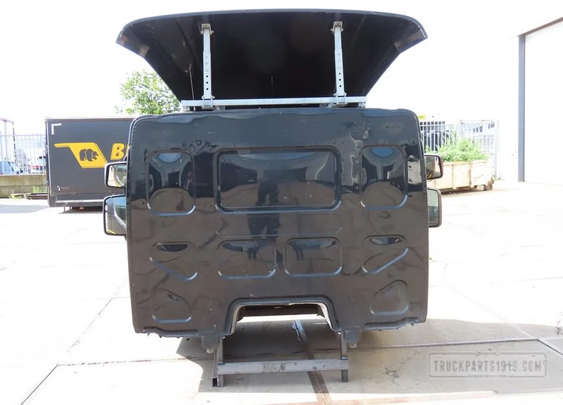 DAF LF 45 Body & Chassis Parts Cabine DAF LF 45 - Cabine en interieur voor Vrachtwagen: afbeelding 4 DAF LF 45 Body & Chassis Parts Cabine DAF LF 45 - Cabine en interieur voor Vrachtwagen: afbeelding 4