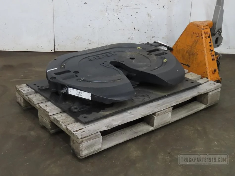 MAN JSK42KO Body & Chassis Parts Opleggerschotel JSK42KO - Frame/ Chassis voor Vrachtwagen: afbeelding 1 MAN JSK42KO Body & Chassis Parts Opleggerschotel JSK42KO - Frame/ Chassis voor Vrachtwagen: afbeelding 1