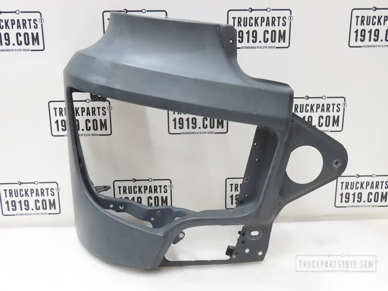 Mercedes-Benz 9608809272 Koplamphoek Re. MB MP4 - Bumper voor Vrachtwagen: afbeelding 1 Mercedes-Benz 9608809272 Koplamphoek Re. MB MP4 - Bumper voor Vrachtwagen: afbeelding 1