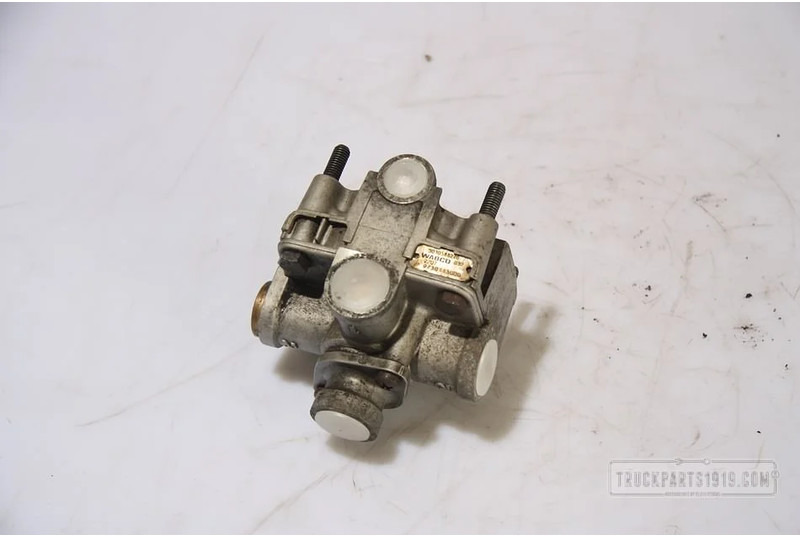 Renault Compressed Air System Relaisklep - Klep voor Vrachtwagen: afbeelding 1 Renault Compressed Air System Relaisklep - Klep voor Vrachtwagen: afbeelding 1