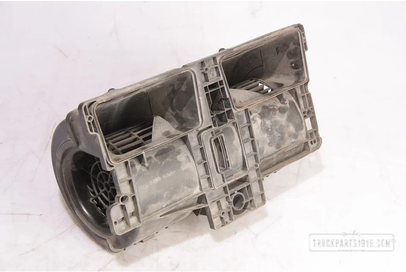 Scania 1523513 Kachelmotor Scania R - Verwarming/ Ventilatie voor Vrachtwagen: afbeelding 2 Scania 1523513 Kachelmotor Scania R - Verwarming/ Ventilatie voor Vrachtwagen: afbeelding 2