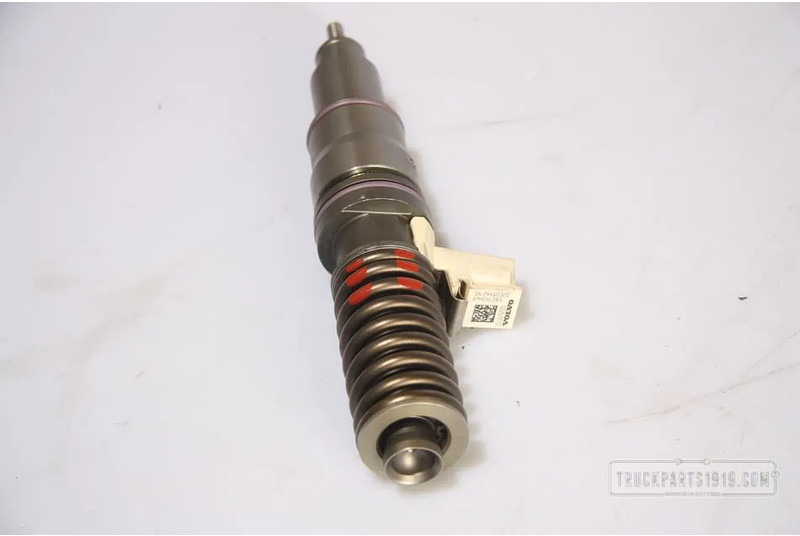 Volvo 21569200 Injector - Brandstoffilter voor Vrachtwagen: afbeelding 1 Volvo 21569200 Injector - Brandstoffilter voor Vrachtwagen: afbeelding 1