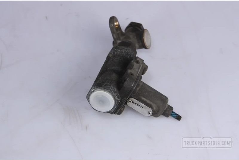 Volvo Compressed Air System Overstroomklep VOLVO FH - Klep voor Vrachtwagen: afbeelding 1 Volvo Compressed Air System Overstroomklep VOLVO FH - Klep voor Vrachtwagen: afbeelding 1