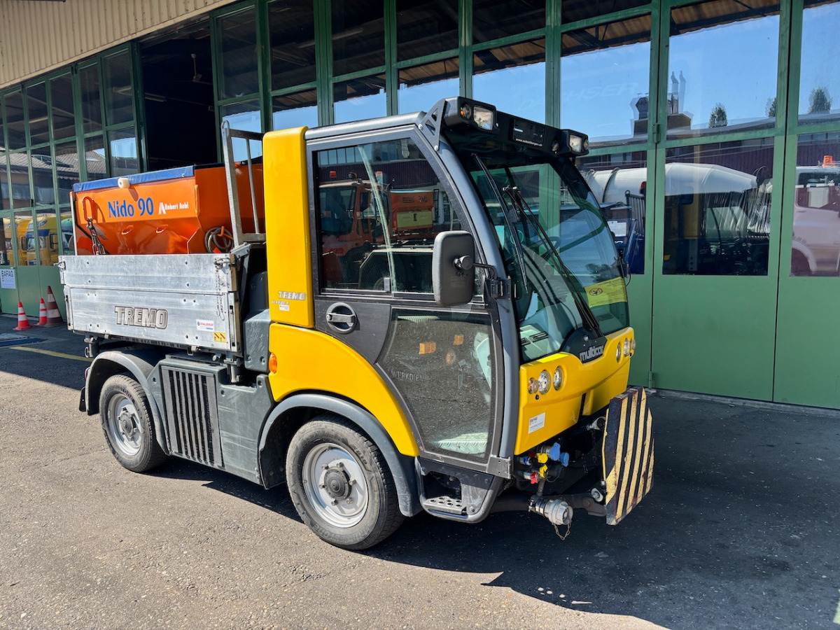 MULTICAR Tremo X56 - Gemeentelijke machine/ Speciaal: afbeelding 3 MULTICAR Tremo X56 - Gemeentelijke machine/ Speciaal: afbeelding 3