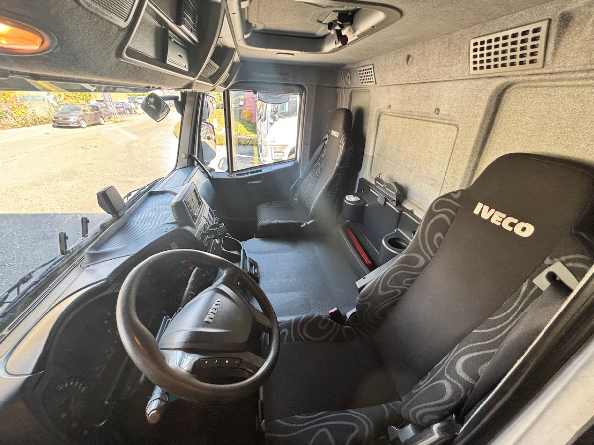 IVECO 190S42 Stralis - Koelwagen vrachtwagen: afbeelding 4 IVECO 190S42 Stralis - Koelwagen vrachtwagen: afbeelding 4