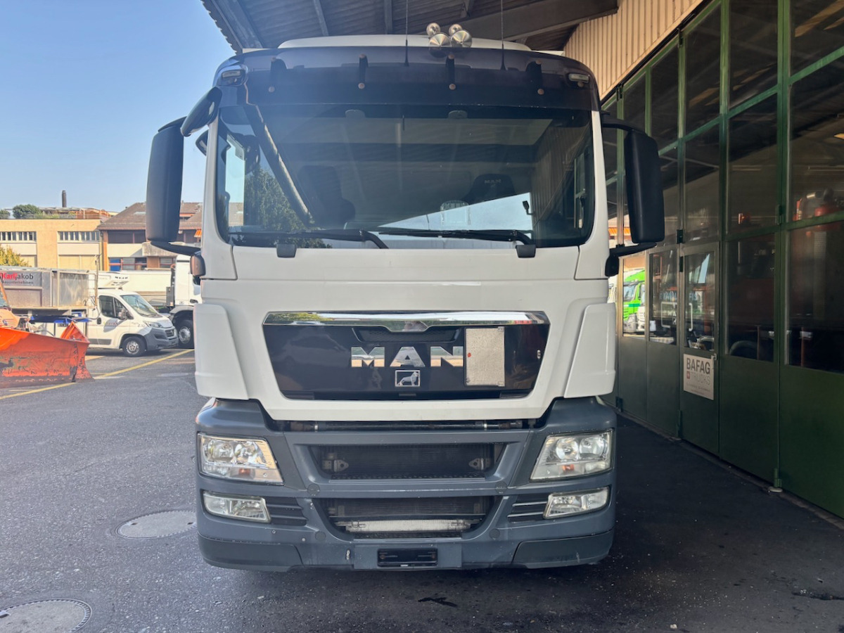 MAN TGS 26.400 ADR BDF - Containertransporter/ Wissellaadbak vrachtwagen: afbeelding 2 MAN TGS 26.400 ADR BDF - Containertransporter/ Wissellaadbak vrachtwagen: afbeelding 2