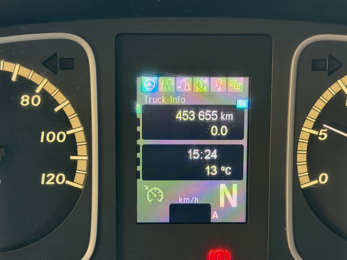 MERCEDES 1224 L - Schuifzeilen vrachtwagen: afbeelding 5 MERCEDES 1224 L - Schuifzeilen vrachtwagen: afbeelding 5