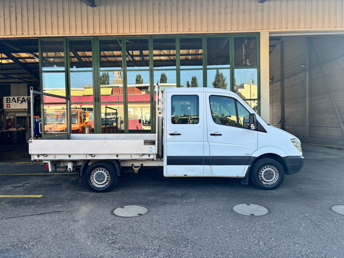 MERCEDES 316 CDI - Bestelwagen open laadbak, Bestelwagen met dubbele cabine: afbeelding 4 MERCEDES 316 CDI - Bestelwagen open laadbak, Bestelwagen met dubbele cabine: afbeelding 4