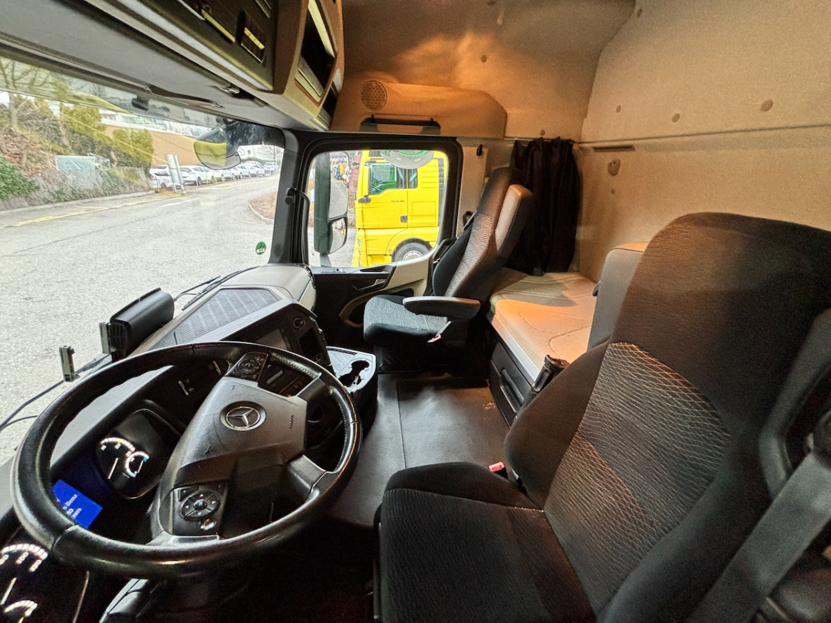 MERCEDES Actros 2543 6x2 Container Transport - Containertransporter/ Wissellaadbak vrachtwagen: afbeelding 4 MERCEDES Actros 2543 6x2 Container Transport - Containertransporter/ Wissellaadbak vrachtwagen: afbeelding 4