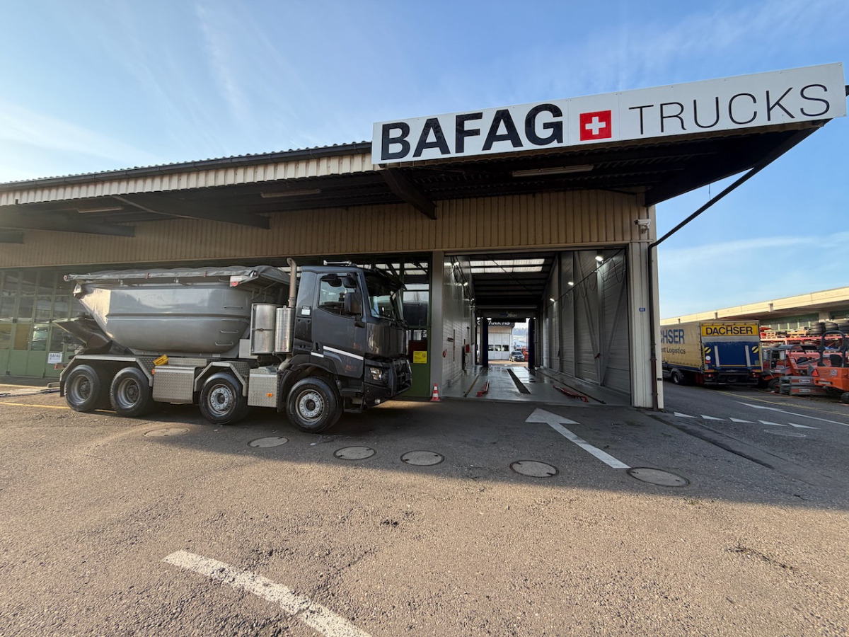 RENAULT C520 8x4 Wechselsystem Siloki + Kipper - Kipper vrachtwagen: afbeelding 4 RENAULT C520 8x4 Wechselsystem Siloki + Kipper - Kipper vrachtwagen: afbeelding 4