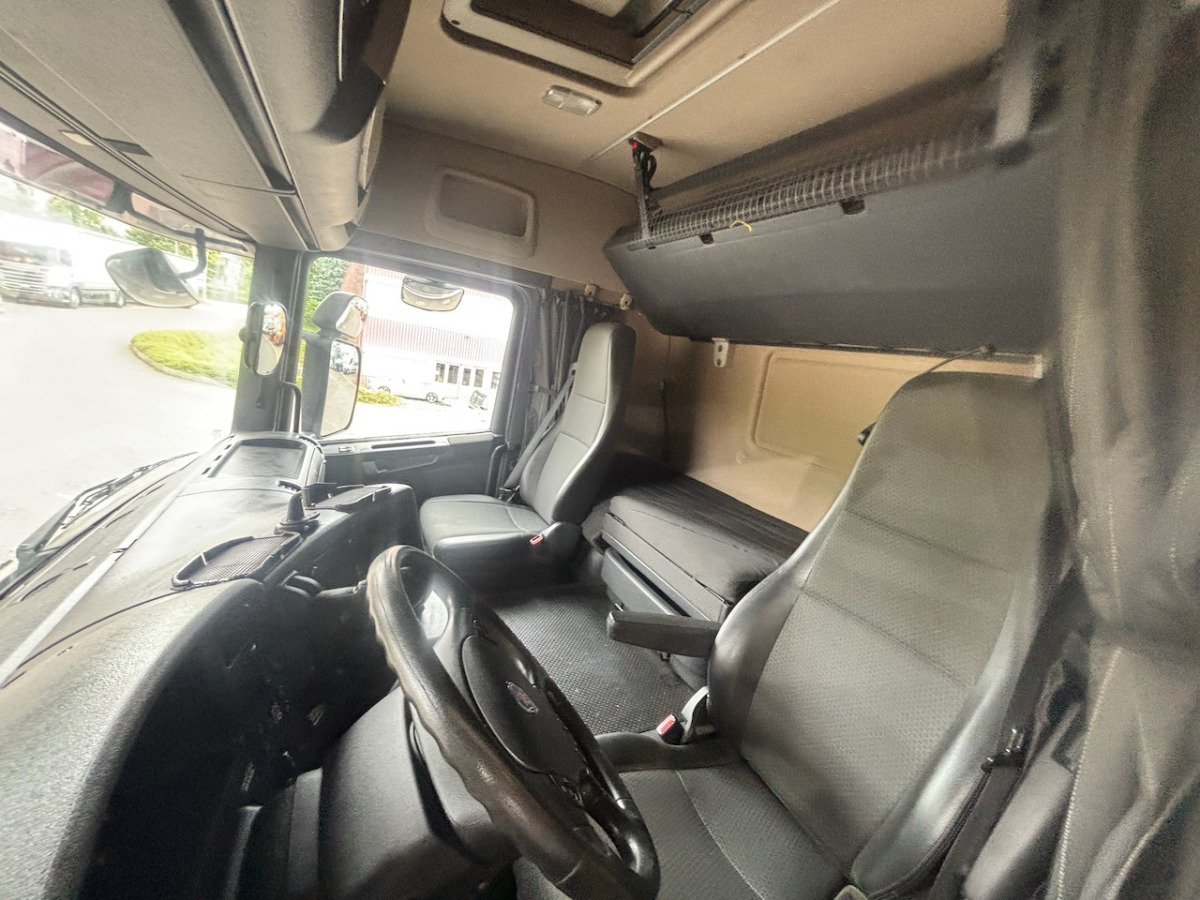 SCANIA G440 - Schuifzeilen vrachtwagen: afbeelding 4 SCANIA G440 - Schuifzeilen vrachtwagen: afbeelding 4