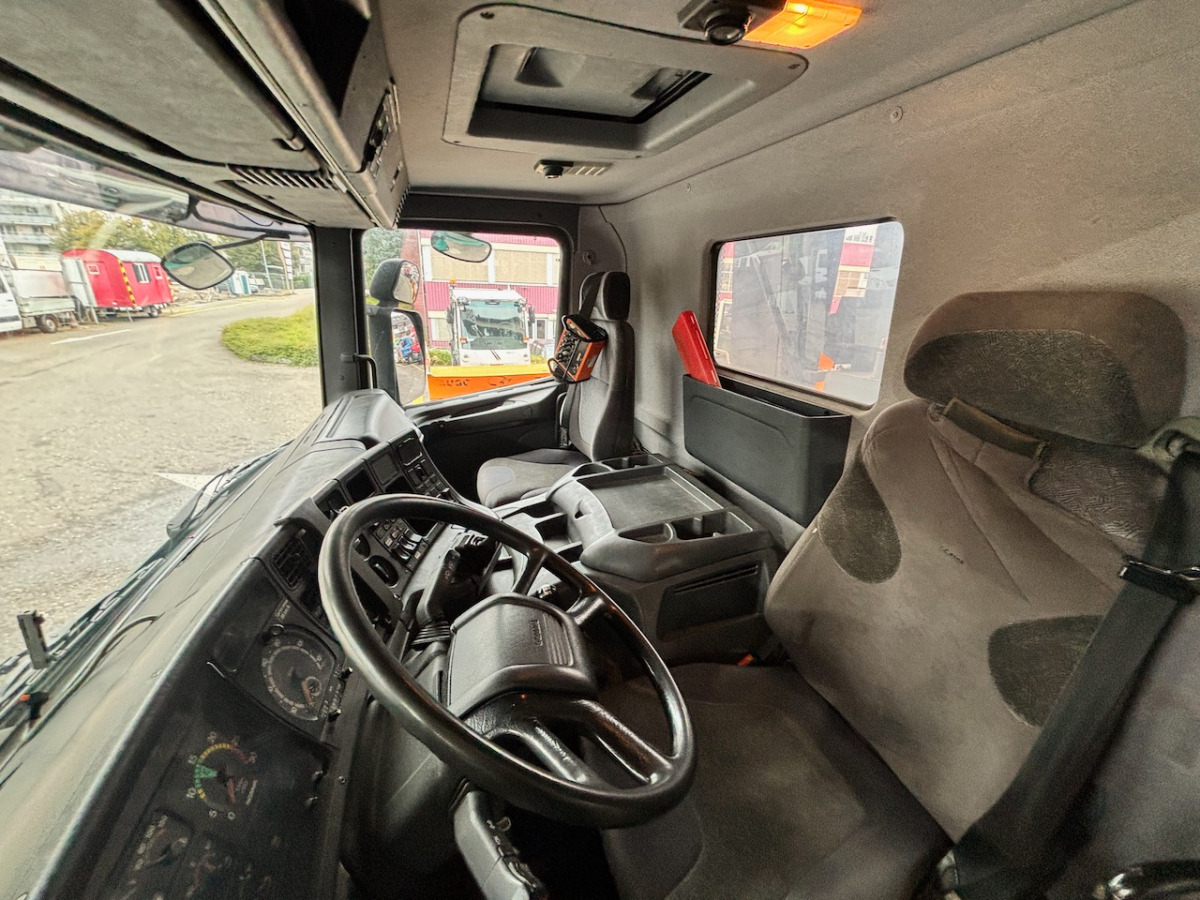 SCANIA P124CB8x4 - Betonmixer: afbeelding 4 SCANIA P124CB8x4 - Betonmixer: afbeelding 4