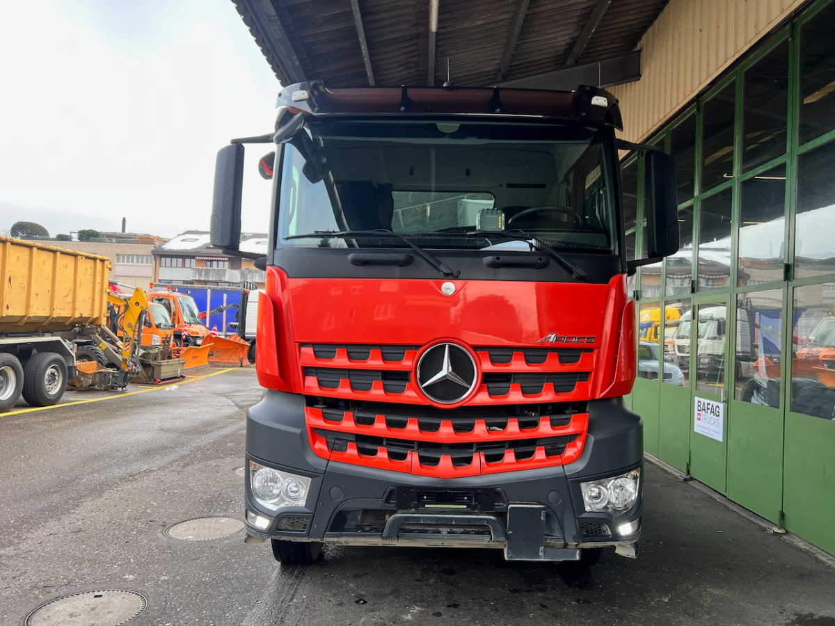 MERCEDES Arocs 2645 - Trekker: afbeelding 2 MERCEDES Arocs 2645 - Trekker: afbeelding 2
