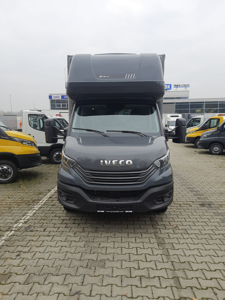 Iveco Daily 180 A8 10PAL Schlafkabine - Schuifzeilen bestelwagen: afbeelding 1 Iveco Daily 180 A8 10PAL Schlafkabine - Schuifzeilen bestelwagen: afbeelding 1