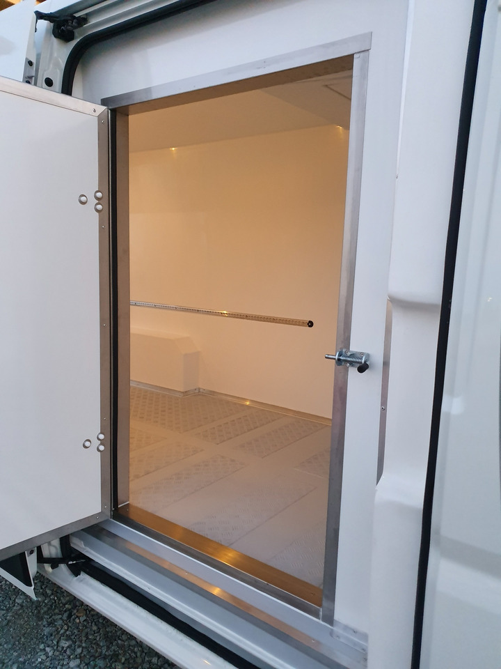 Renault Master L3H2 Tiefkühlkasten -18°C - Koelwagen: afbeelding 4 Renault Master L3H2 Tiefkühlkasten -18°C - Koelwagen: afbeelding 4