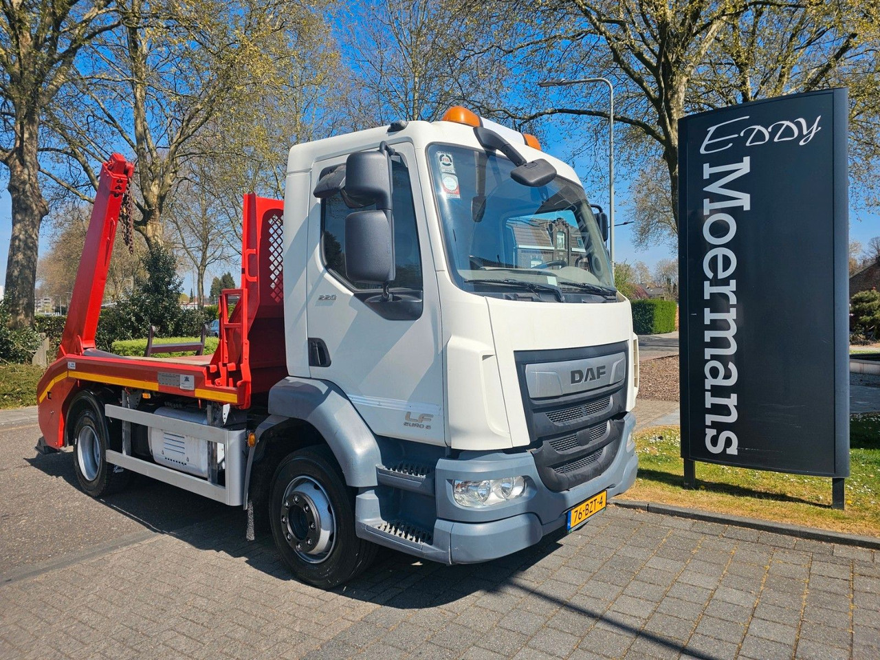 DAF LF 220 Euro Absetzkipper - Kipper vrachtwagen: afbeelding 1 DAF LF 220 Euro Absetzkipper - Kipper vrachtwagen: afbeelding 1