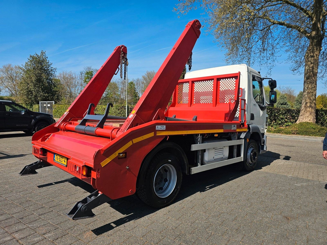 DAF LF 220 Euro Absetzkipper - Kipper vrachtwagen: afbeelding 2 DAF LF 220 Euro Absetzkipper - Kipper vrachtwagen: afbeelding 2
