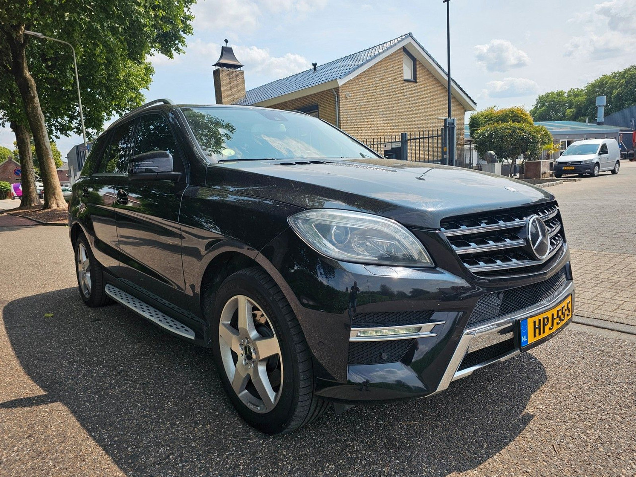 Mercedes-Benz ML 350 ML -Klasse ML 350 CDI BlueTec AMG Pakket - SUV: afbeelding 4 Mercedes-Benz ML 350 ML -Klasse ML 350 CDI BlueTec AMG Pakket - SUV: afbeelding 4