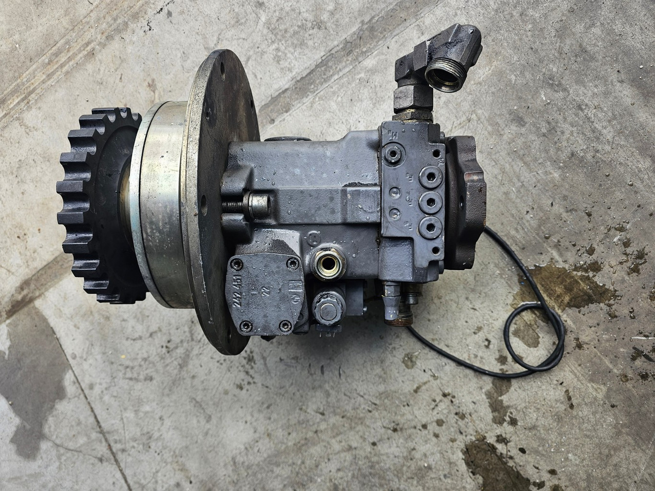 Rexroth A4VG56EP3D1 - Hydraulische pomp: afbeelding 1 Rexroth A4VG56EP3D1 - Hydraulische pomp: afbeelding 1