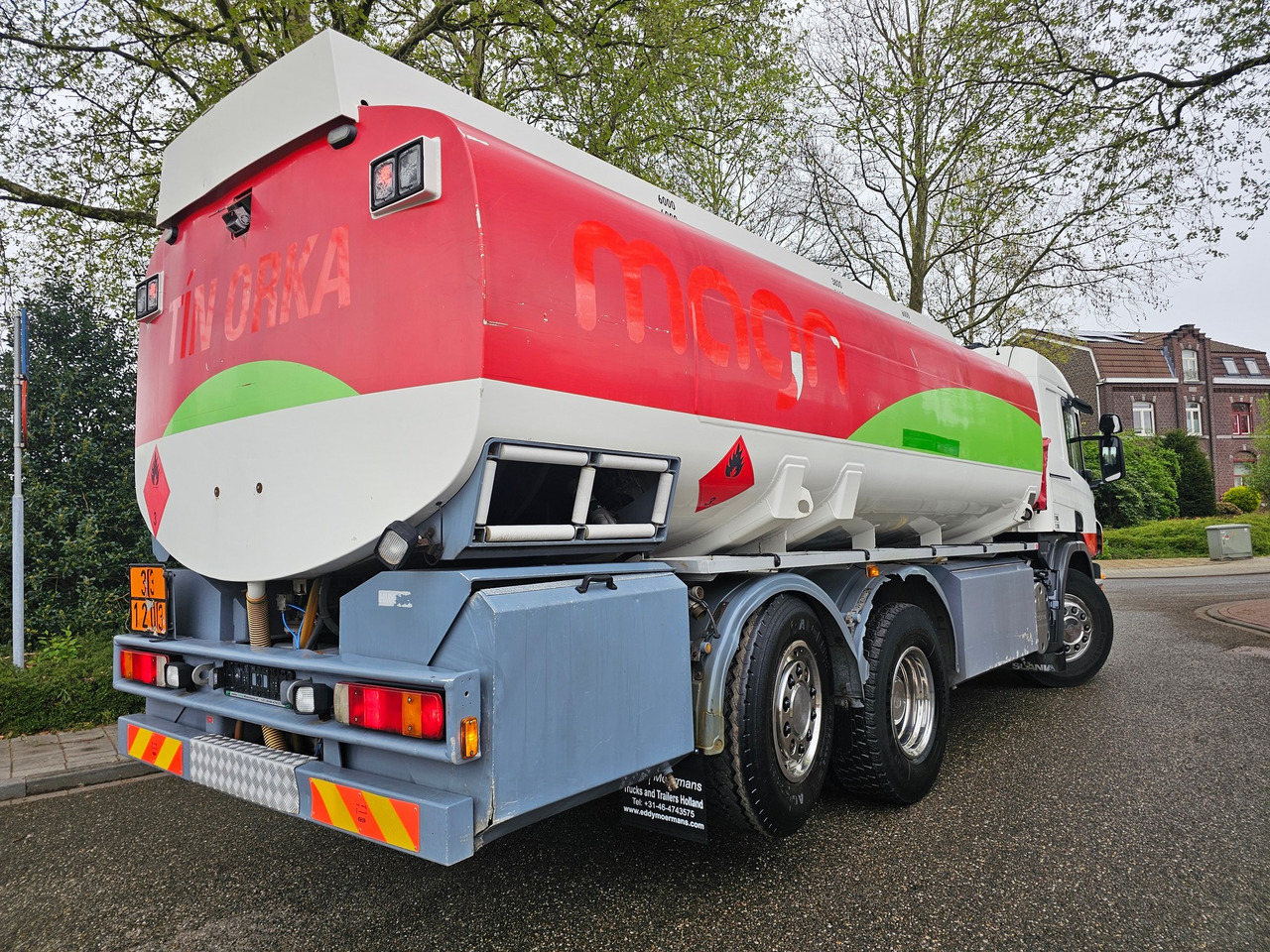 Scania P420 Cp 19 6x2*4 - Tankwagen: afbeelding 4 Scania P420 Cp 19 6x2*4 - Tankwagen: afbeelding 4