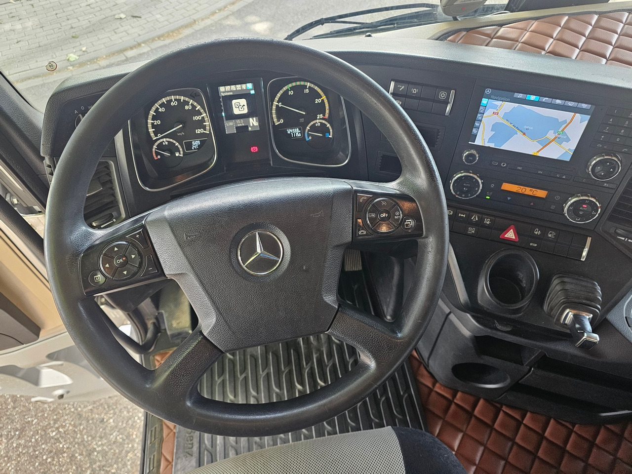 Mercedes Benz Actros 1842 Mega - Trekker: afbeelding 5 Mercedes Benz Actros 1842 Mega - Trekker: afbeelding 5