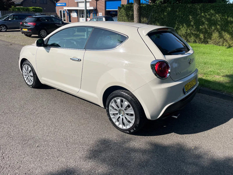 Alfa Romeo MiTo ALFA MITO Diesel ZEER MOOI - Hatchback: afbeelding 3 Alfa Romeo MiTo ALFA MITO Diesel ZEER MOOI - Hatchback: afbeelding 3