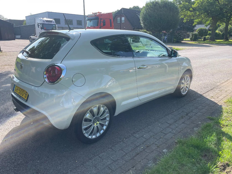 Alfa Romeo MiTo ALFA MITO Diesel ZEER MOOI - Hatchback: afbeelding 5 Alfa Romeo MiTo ALFA MITO Diesel ZEER MOOI - Hatchback: afbeelding 5