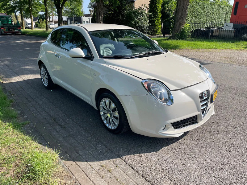 Alfa Romeo MiTo ZEER MOOI in prijs verlaagt - Hatchback: afbeelding 1 Alfa Romeo MiTo ZEER MOOI in prijs verlaagt - Hatchback: afbeelding 1